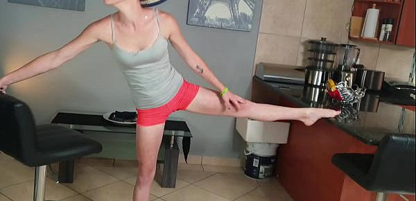  Desperate tight pants piss while doing stretches and exercising